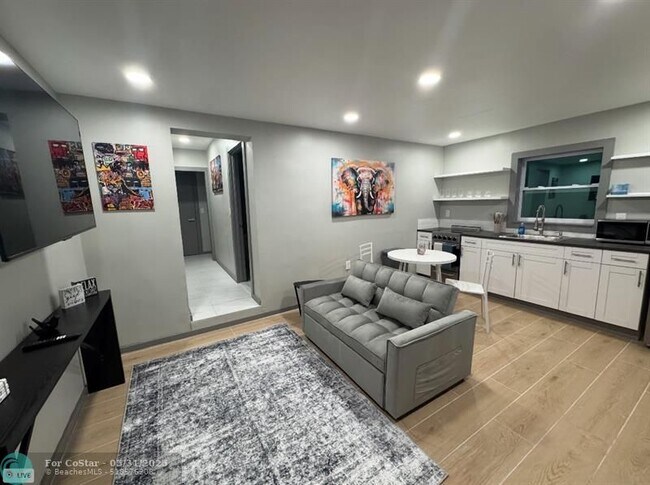 824 S 20th Ave in Hollywood, FL - Building Photo - Building Photo