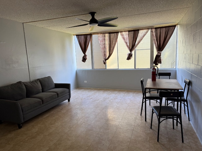 111 Kahului Beach Rd in Kahului, HI - Building Photo - Building Photo