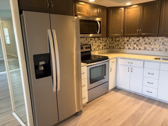 1054 Newcastle A in Boca Raton, FL - Building Photo - Building Photo