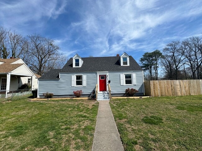 property at 400 Shenandoah Rd
