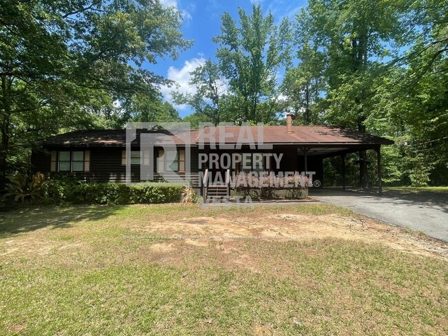 property at 102 Riverchase Ct