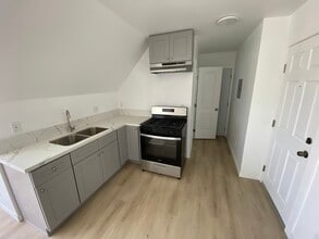 1917 E 2nd St, Unit 3 in Los Angeles, CA - Building Photo - Building Photo