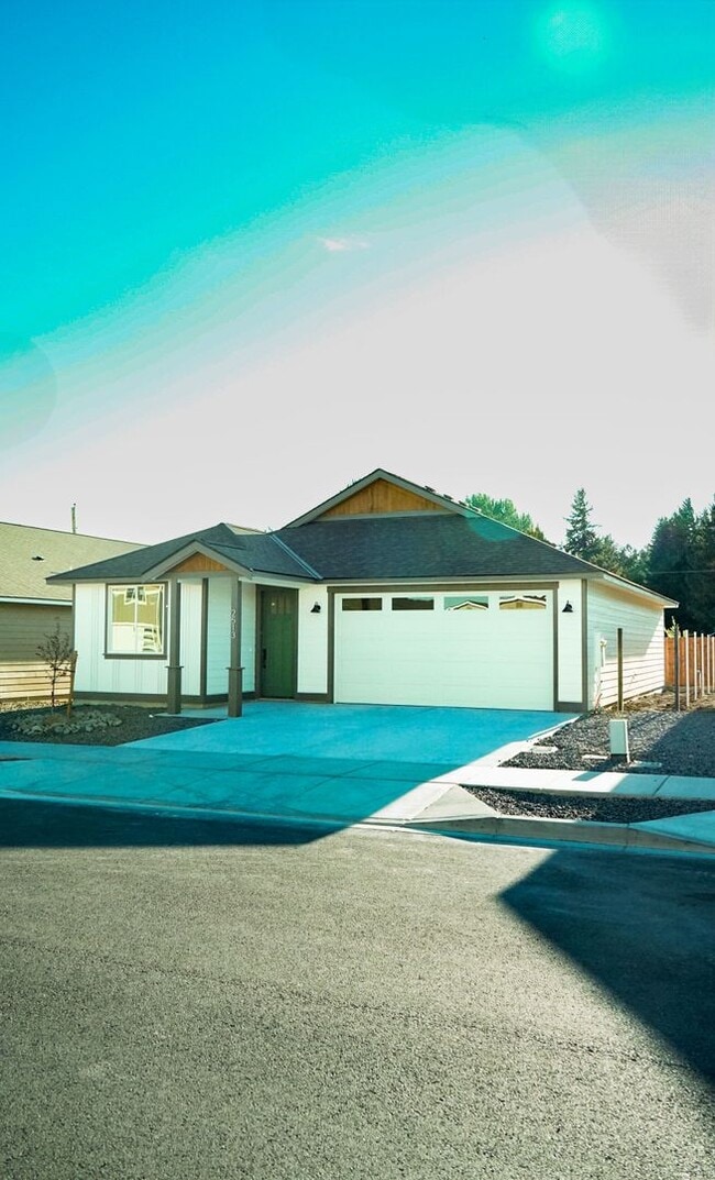 property at 2513 N Snowdrop St