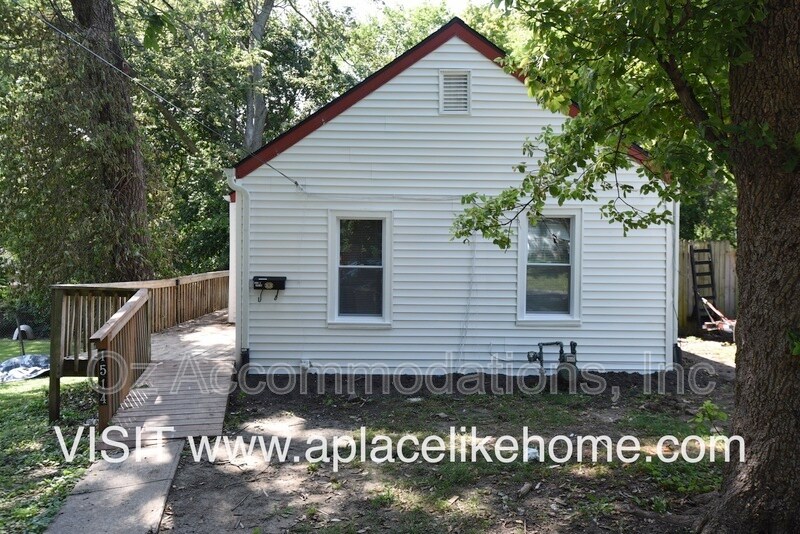 1514 N Spring St in Independence, MO - Building Photo