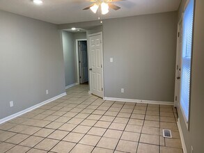 406 W Clay St, Unit A in Mebane, NC - Building Photo - Building Photo