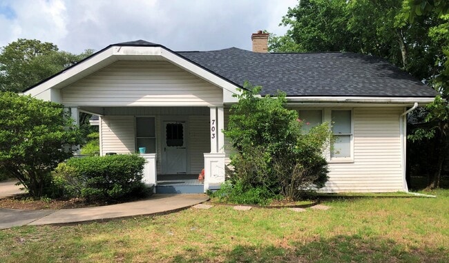 property at 703 E 31st St