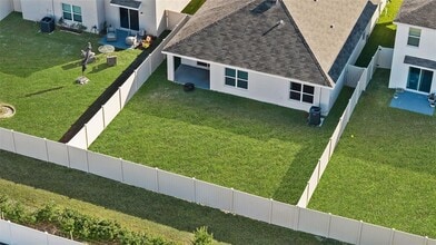 13377 Mylion Wy in Spring Hill, FL - Building Photo - Building Photo