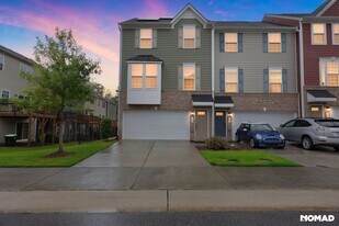 305 Cross Country Way in Durham, NC - Building Photo