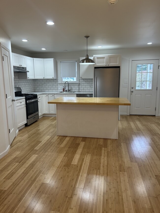 property at 23 9th St