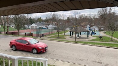 1561 Sacramento Ave in Dayton, OH - Building Photo - Building Photo