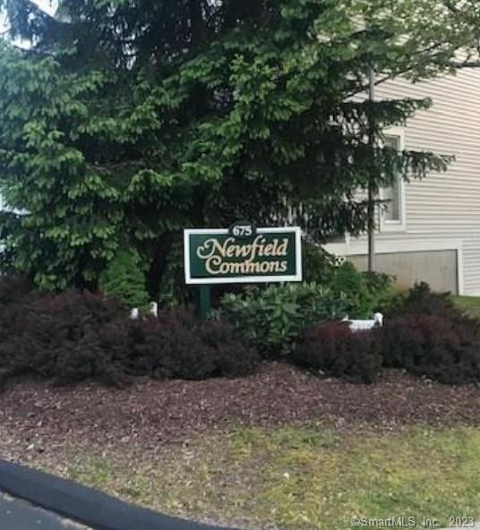 675 Newfield St in Middletown, CT - Building Photo