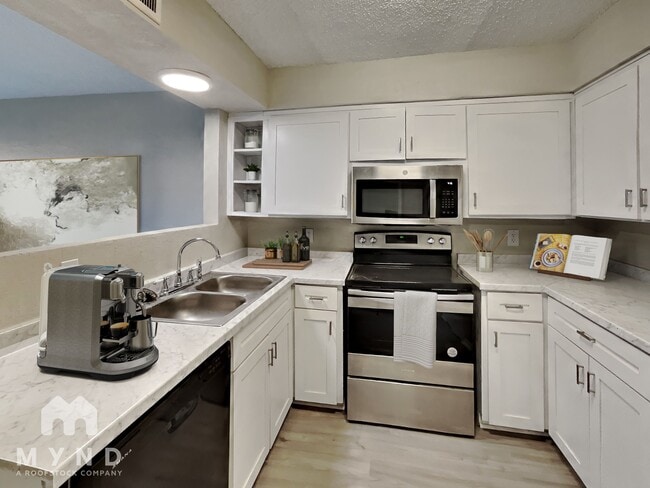 6208 Geneva Ave in Lubbock, TX - Building Photo - Building Photo