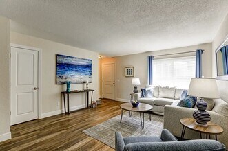 Cypress West Apartments in Ft. Myers, FL - Building Photo - Building Photo