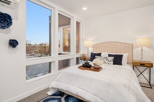 5114 24th Ave NE in Seattle, WA - Building Photo