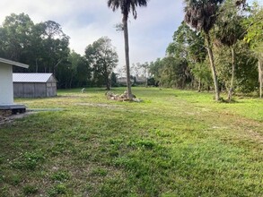 130 Price St in Naples, FL - Building Photo - Building Photo