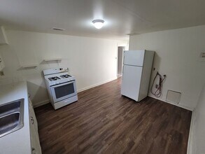 2503 Glen View Ave in Colorado Springs, CO - Building Photo - Building Photo