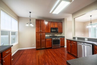 153 Orchards Pass in Bartlett, IL - Foto de edificio - Building Photo