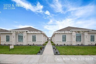 1012 N Abbey Ave, Unit 2 in Edinburg, TX - Building Photo