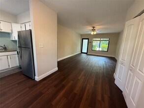 2255 NE 51st St in Fort Lauderdale, FL - Building Photo - Building Photo