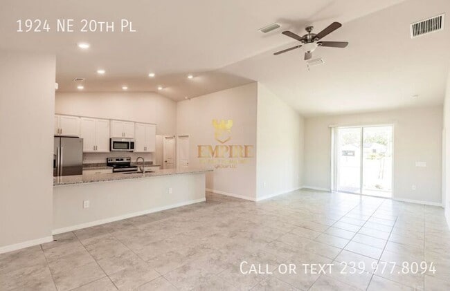 1924 NE 20th Pl in Cape Coral, FL - Building Photo - Building Photo
