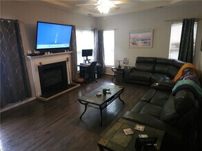 2009 Acentala Quay, Unit 1523 in Chesapeake, VA - Building Photo - Building Photo