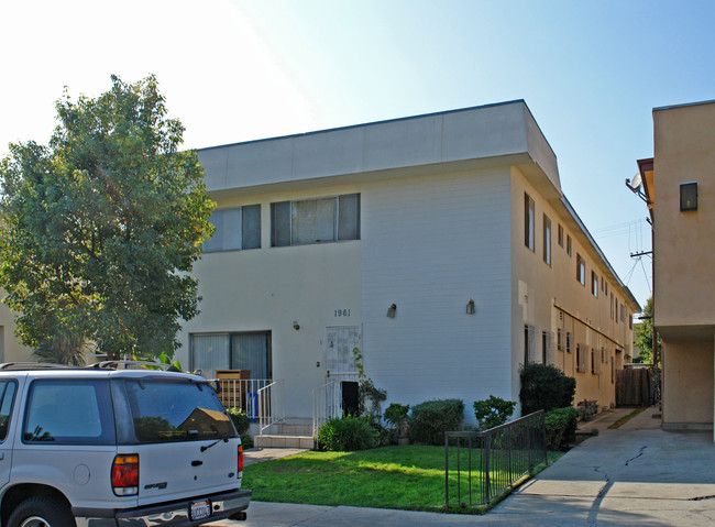 1961 S Garth Ave in Los Angeles, CA - Building Photo - Building Photo