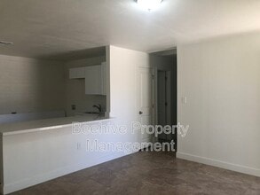 2530 E Atlanta Ave in Phoenix, AZ - Building Photo - Building Photo