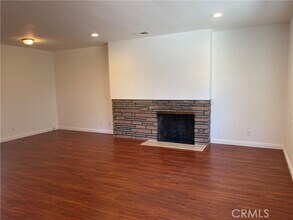507 S Baldwin Ave-Unit -D in Arcadia, CA - Building Photo - Building Photo