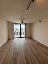 1109 NW 5th Ct, Unit A2 in Fort Lauderdale, FL - Foto de edificio - Building Photo