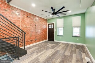 2643 N Mascher St in Philadelphia, PA - Building Photo