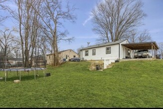 7112 SW 15th St in Des Moines, IA - Building Photo - Building Photo