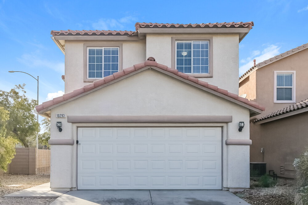 10293 Burning Bush St in Las Vegas, NV - Foto de edificio
