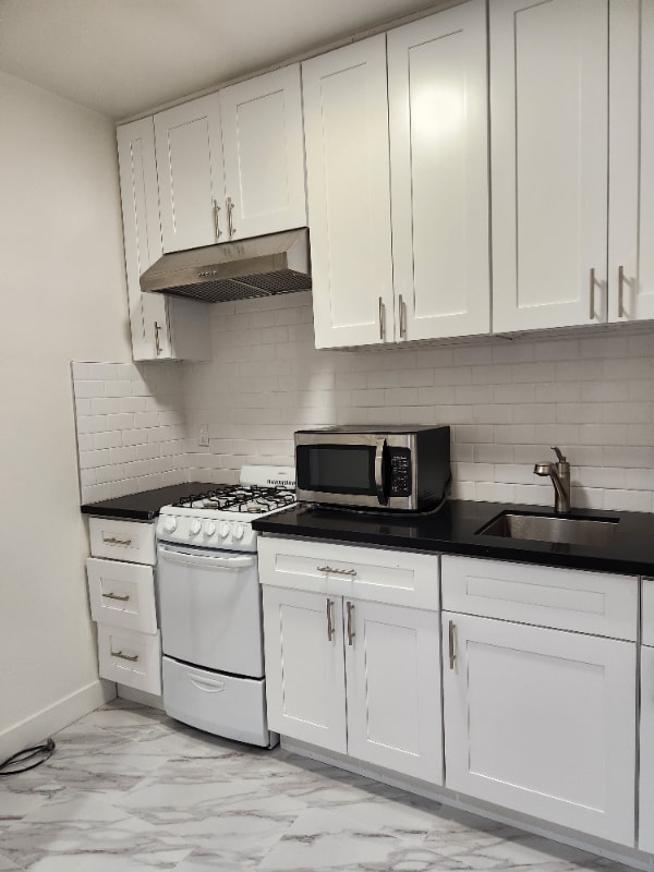 1781 Orchid Ave in Los Angeles, CA - Building Photo - Building Photo