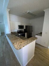 4241 Bellasol Cir in Ft. Myers, FL - Foto de edificio - Building Photo