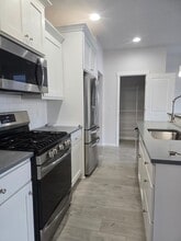 173 N 7th Ave in Cornelius, OR - Building Photo - Building Photo