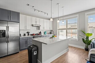 7417 Waverly Walk Ave in Charlotte, NC - Building Photo - Building Photo