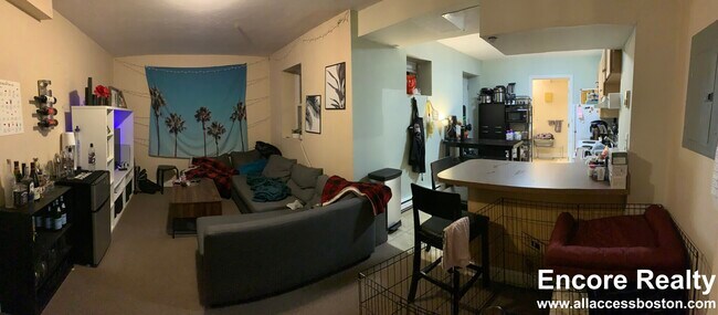 883 Huntington Ave, Unit G-4 in Boston, MA - Building Photo - Building Photo