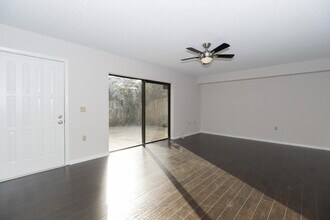 1132 11th Ct in Jupiter, FL - Building Photo - Building Photo