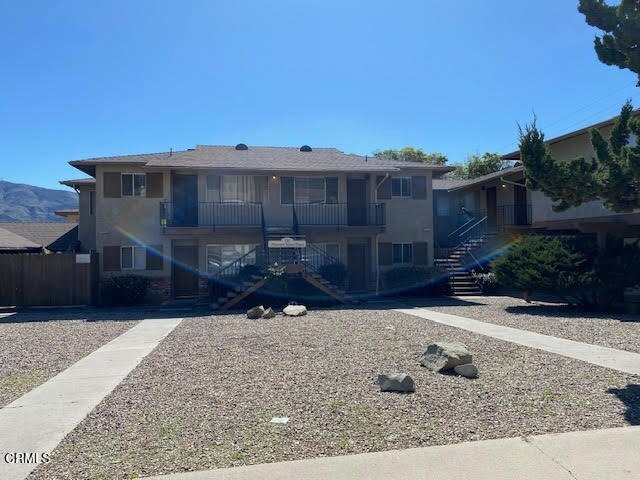 180 E Pleasant St, Unit E in Santa Paula, CA - Building Photo