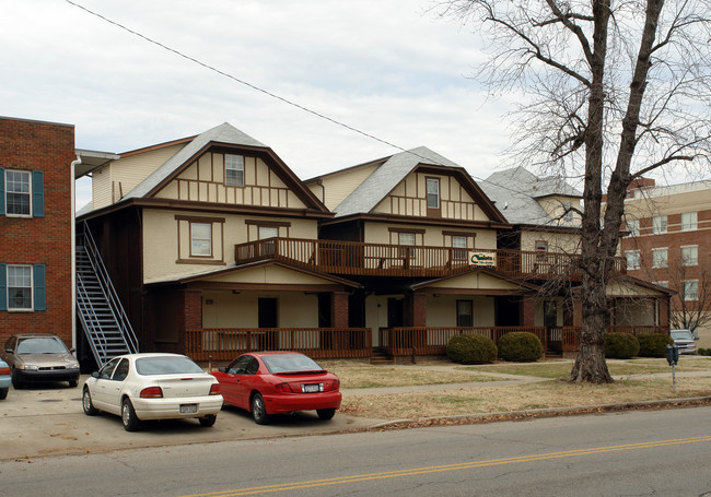 The Chalets in Huntington, WV - Building Photo - Building Photo