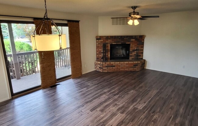 2841 N Walnut Hills Dr in Flagstaff, AZ - Building Photo - Building Photo
