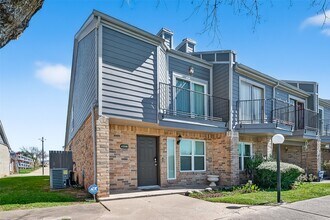 1710 Good Day Dr in Missouri City, TX - Building Photo - Building Photo