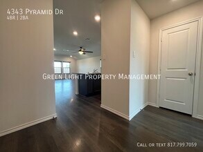 4343 Pyramid Dr in Heath, TX - Building Photo - Building Photo