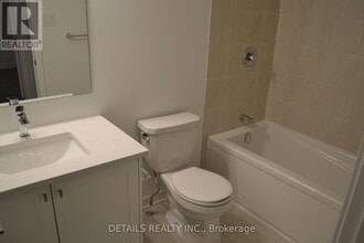 373 Olivenite Private in Ottawa, ON - Building Photo - Building Photo