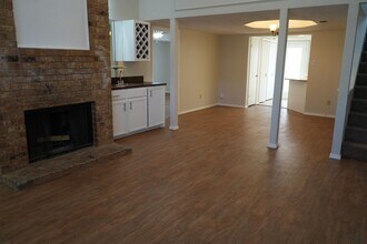 5803 7th St in Lubbock, TX - Building Photo - Building Photo