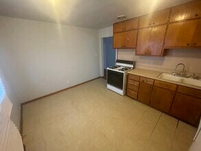 7 Grace St in Danville, IL - Building Photo - Building Photo