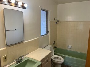 206-210 Vista Glen Ln in Vista, CA - Building Photo - Building Photo