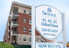 105-105 Oxford St in Stratford, ON - Building Photo