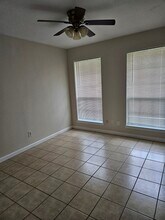 611 Dewberry Dr in Lewisville, TX - Building Photo - Building Photo