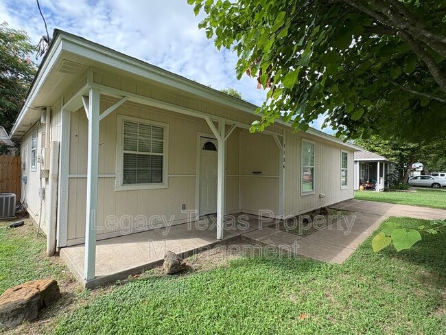 property at 1136 Alvarado St